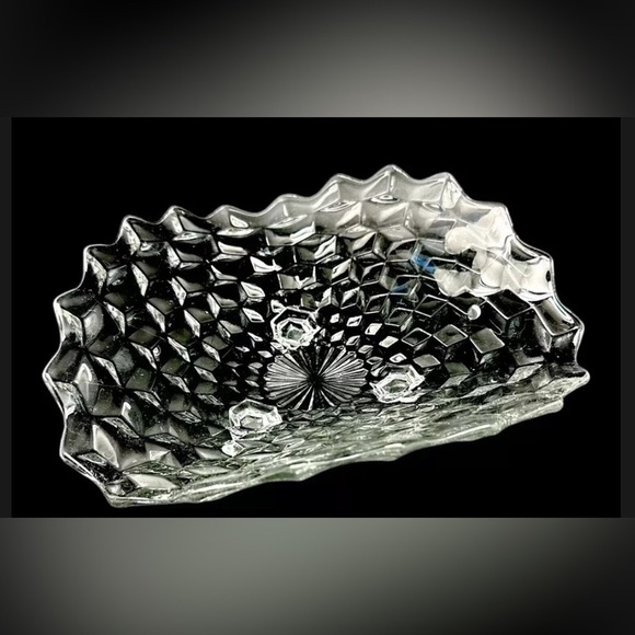 Fostoria American 2056 Clear Tri-corner 3 Footed Serving Fruit Bowl Vintage - Picture 1 of 7